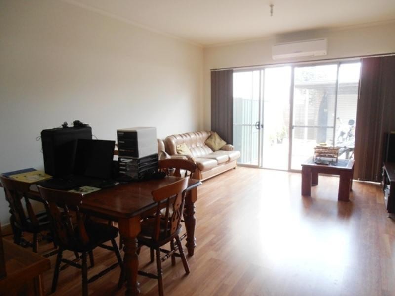 66 Macmillan Avenue, Mawson Lakes SA 5095