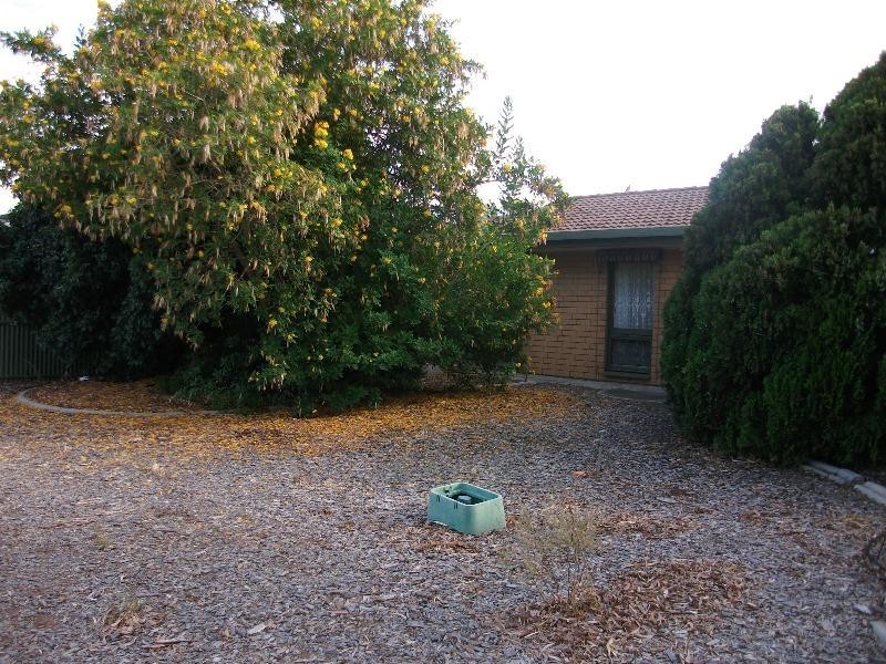 4 Rotterdam Road, Salisbury Downs SA 5108