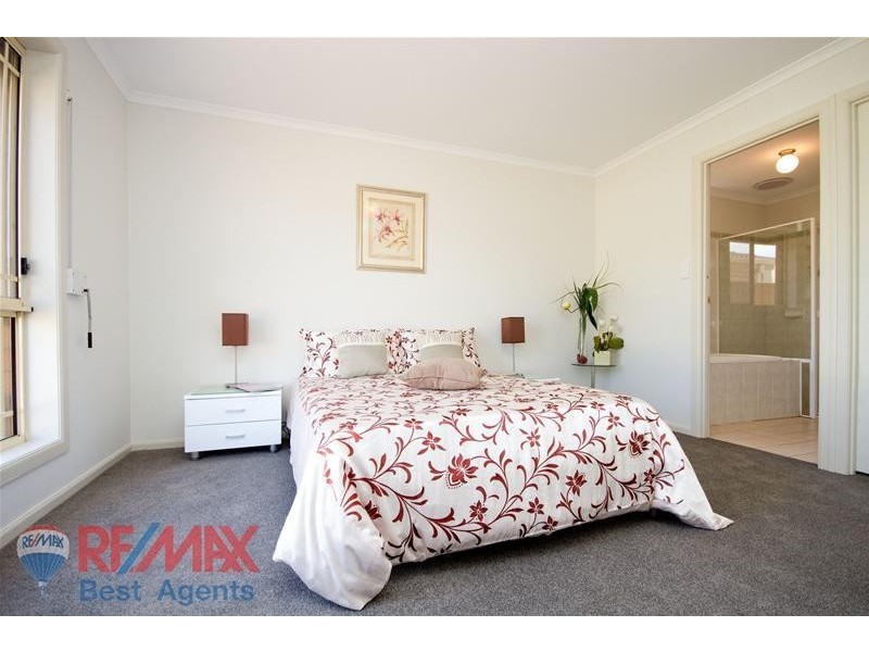 Para Hills West SA 5096