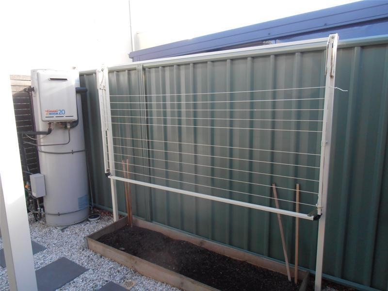 75 MacMillan Avenue, Mawson Lakes SA 5095