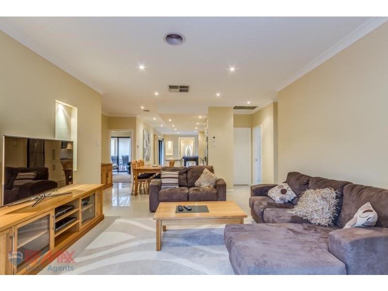 32 Grasswren Way, Mawson Lakes SA 5095