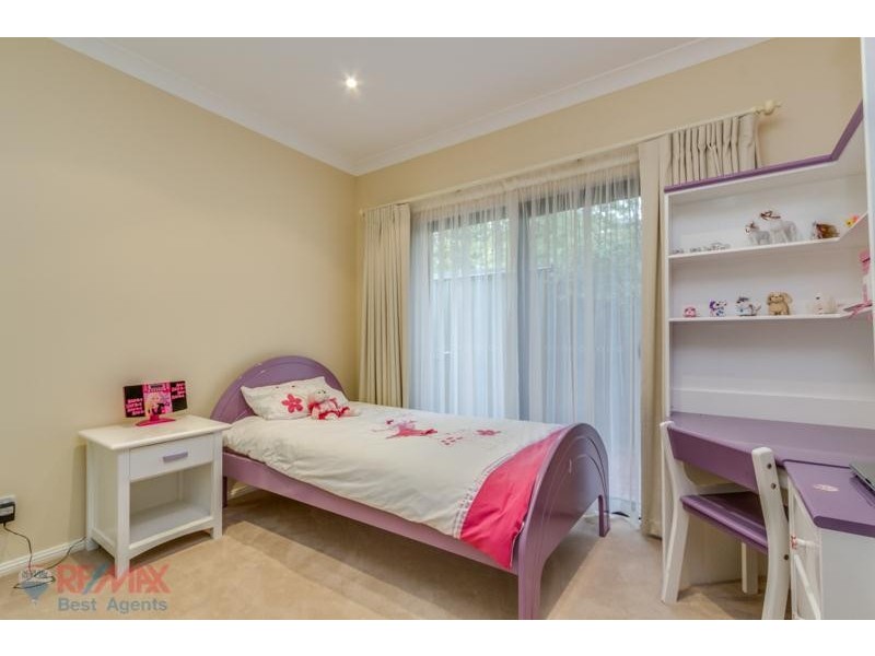 32 Grasswren Way, Mawson Lakes SA 5095