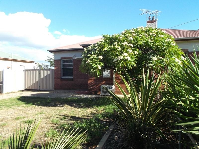 53 Second Avenue, Woodville Gardens SA 5012