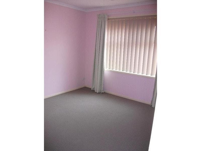 17 Elder Circuit, Mawson Lakes SA 5095