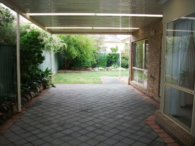 17 Elder Circuit, Mawson Lakes SA 5095