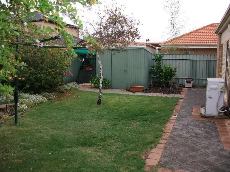 17 Elder Circuit, Mawson Lakes SA 5095