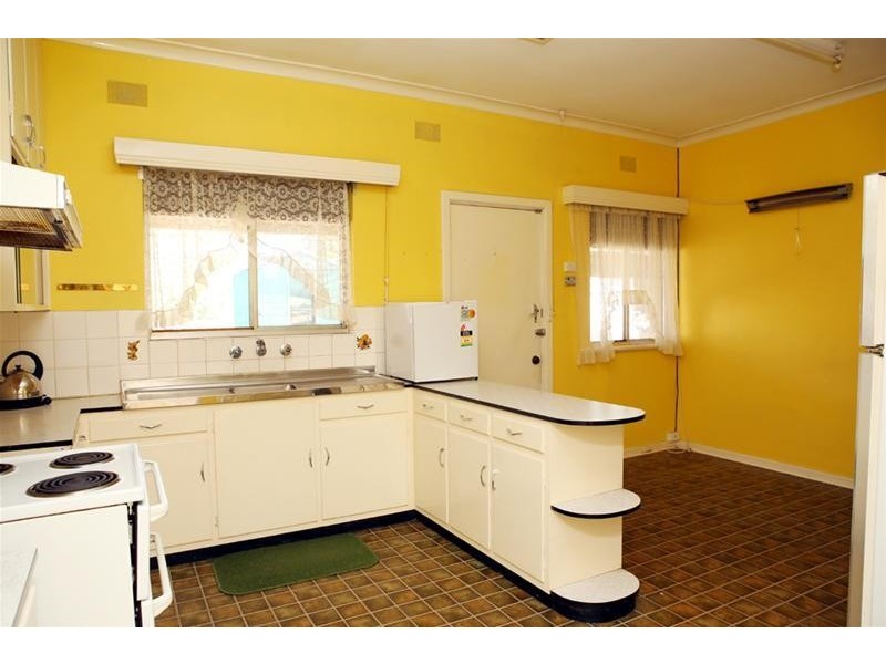 80 Main North Road, Willaston SA 5118