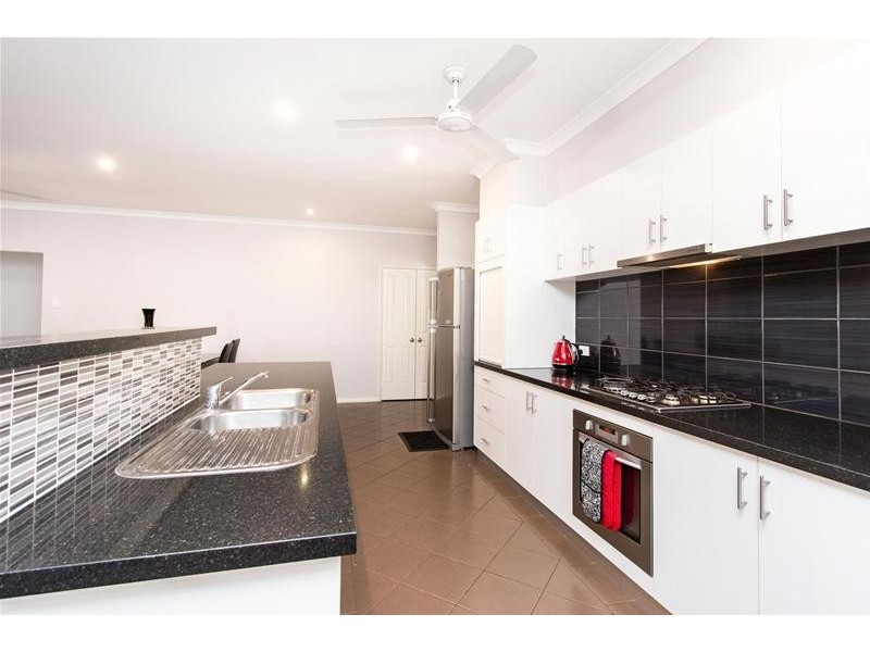 16 Shearwater Crescent, Djugun WA 6725