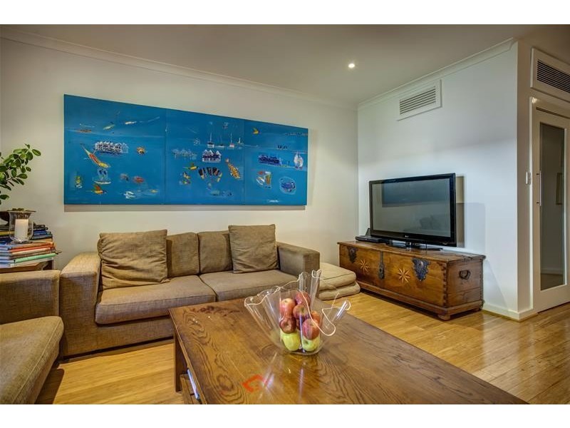 3B Hawkes Place, Cable Beach WA 6726