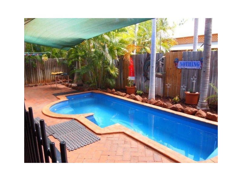 1/2 Smirnoff Place, Cable Beach WA 6726