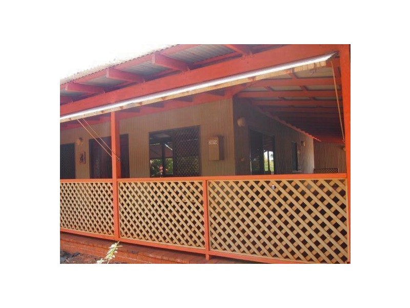 1/2 Smirnoff Place, Cable Beach WA 6726