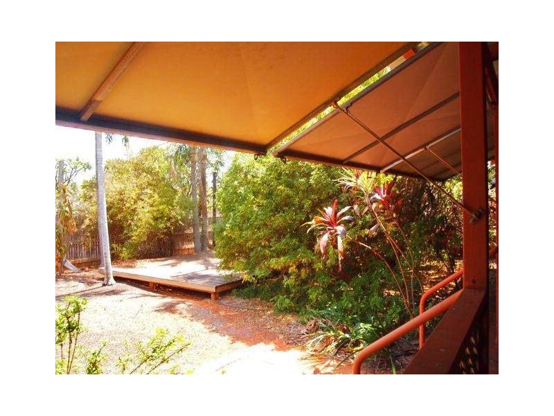 1/2 Smirnoff Place, Cable Beach WA 6726