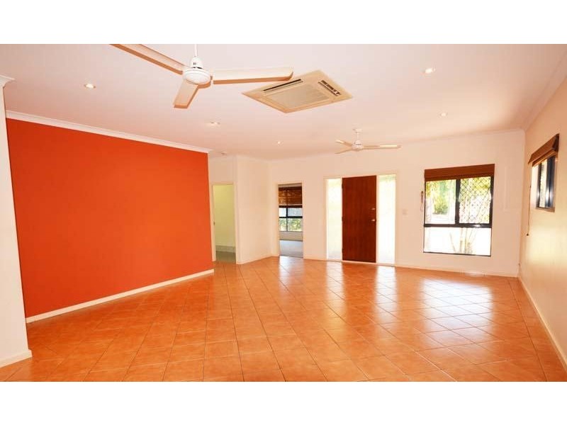 9 Bowerbird Loop, Djugun WA 6725