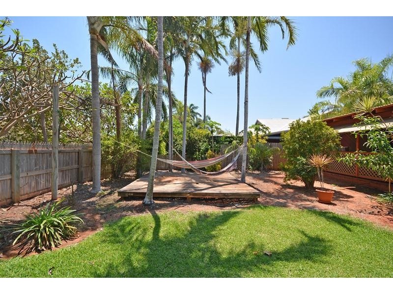 1/2 Smirnoff Place, Cable Beach WA 6726