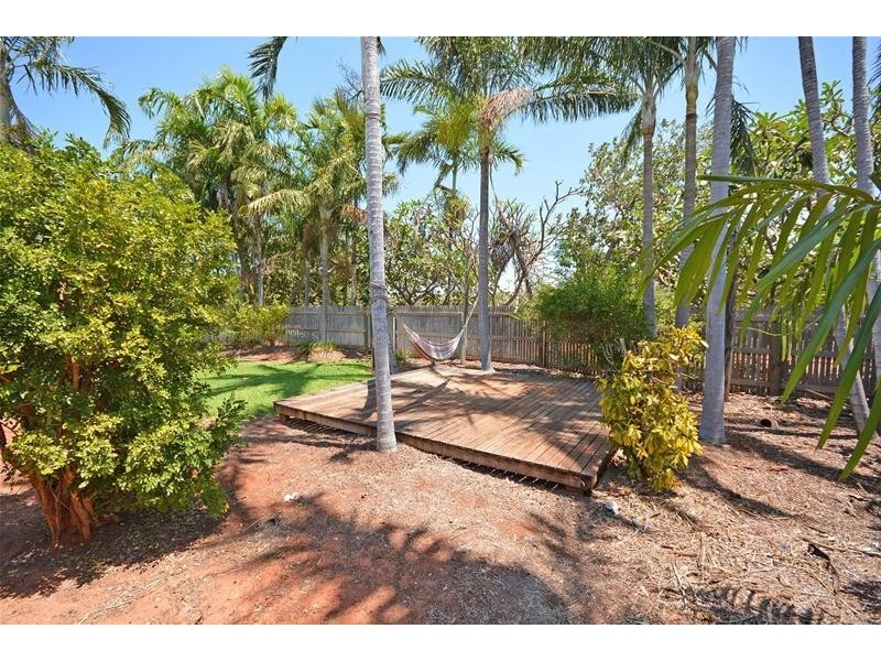 1/2 Smirnoff Place, Cable Beach WA 6726