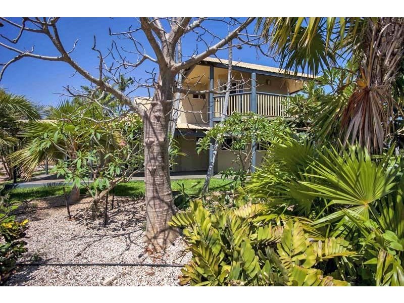 1 Howe Drive, Cable Beach WA 6726