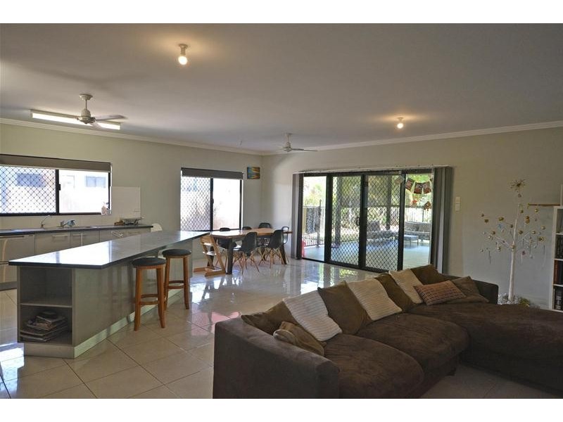 18 Honeyeater Loop, Djugun WA 6725