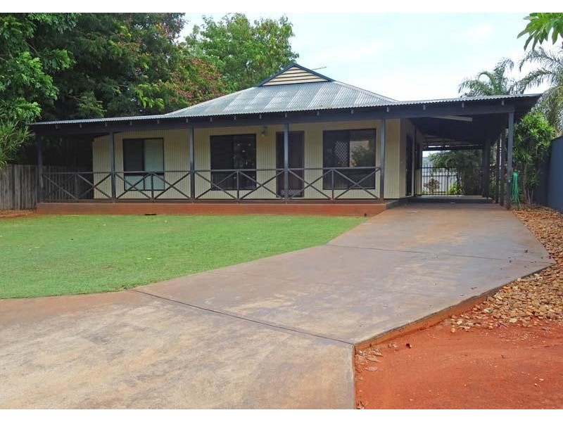 2 Barnsley Place, Cable Beach WA 6726