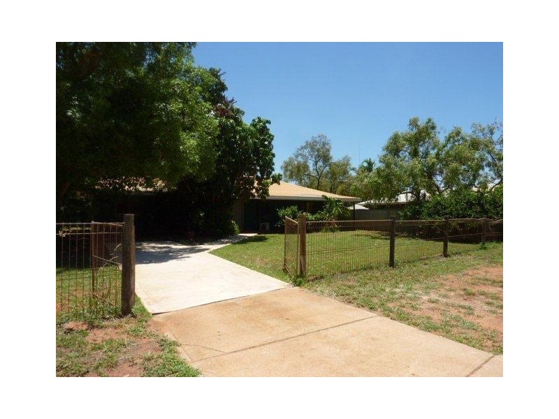 16 Howard Place, Cable Beach WA 6726