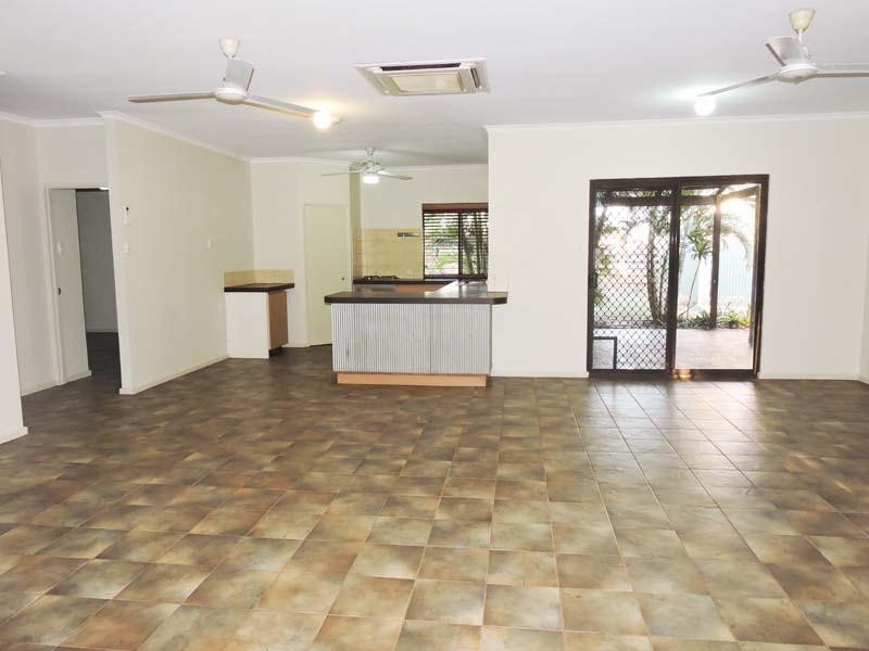 14 Chippindall Place, Cable Beach WA 6726
