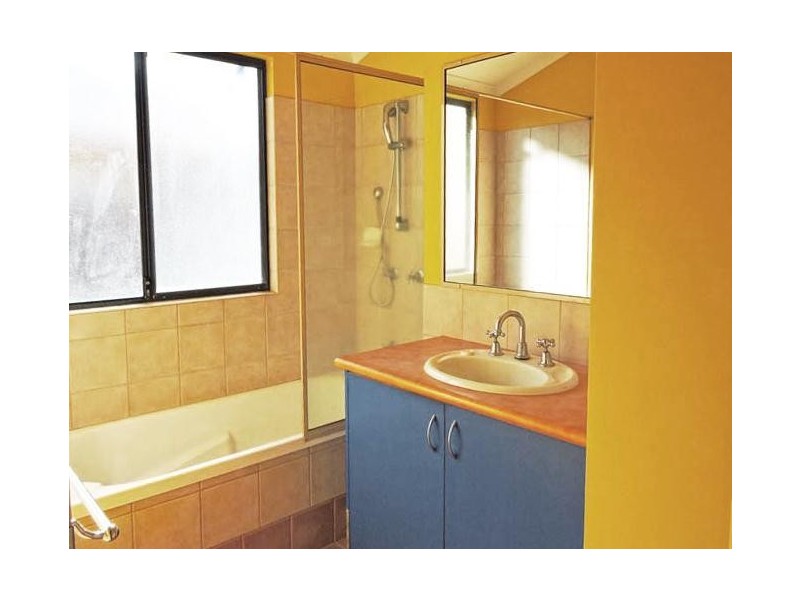 9 Whimbrel Street, Djugun WA 6725