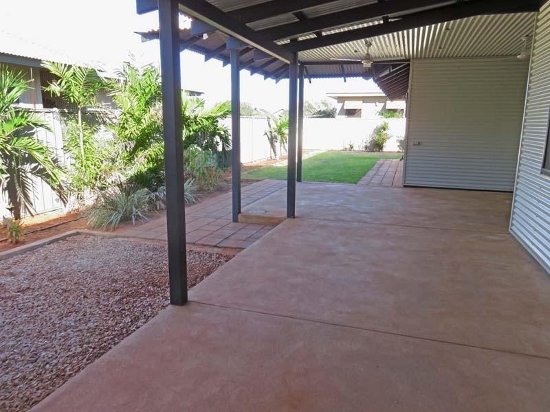 15 Sameshima Gardens, Bilingurr WA 6725