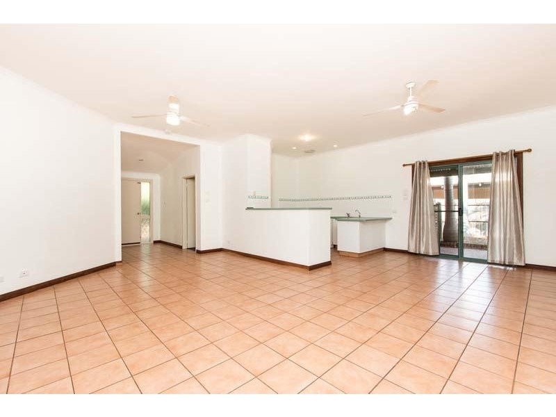 1/1 Whimbrel Street, Djugun WA 6725