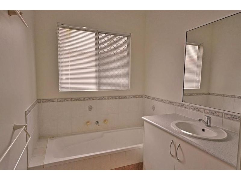 15 Brolga Court, Djugun WA 6725