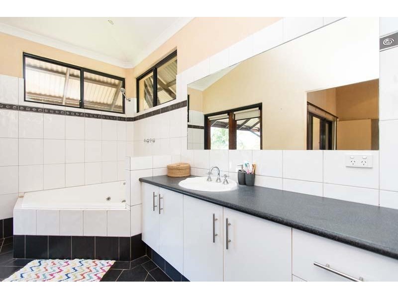 14 Lapwing Loop, Djugun WA 6725