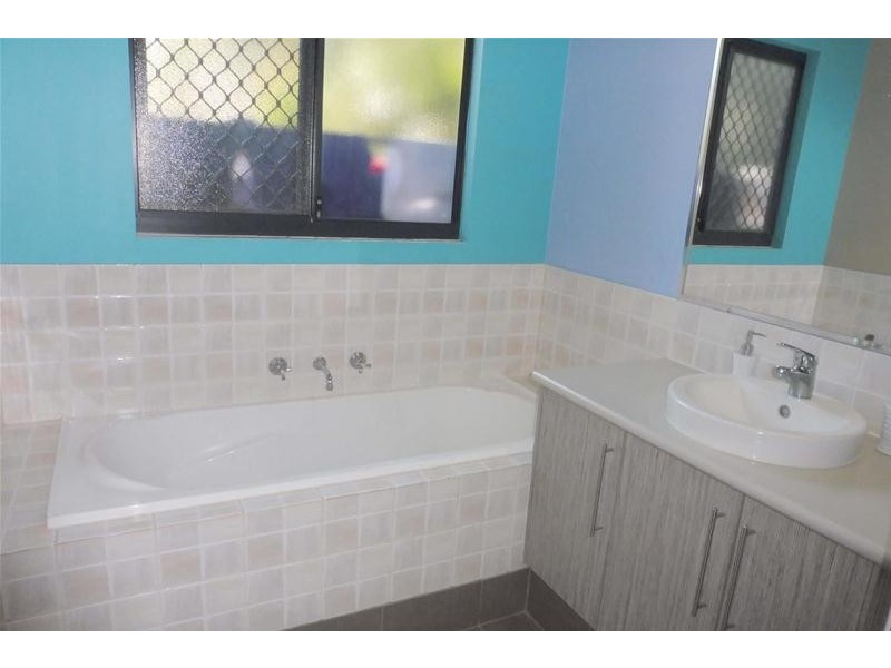 4 Yarri Way, Cable Beach WA 6726