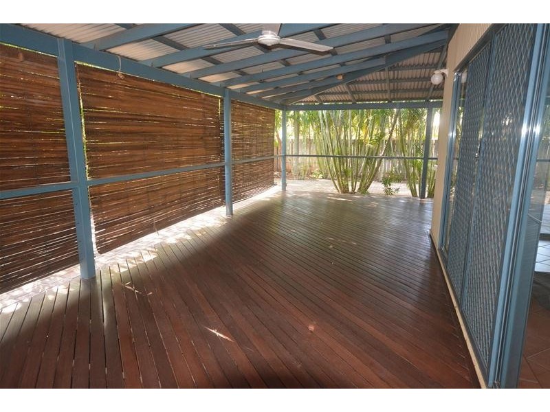 9 Bowerbird Loop, Djugun WA 6725