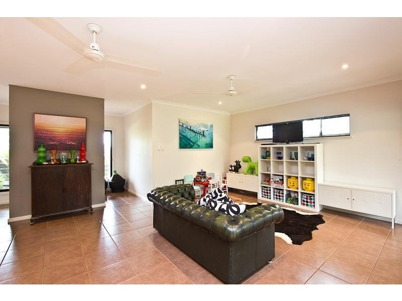 8 Honeyeater Loop, Djugun WA 6725