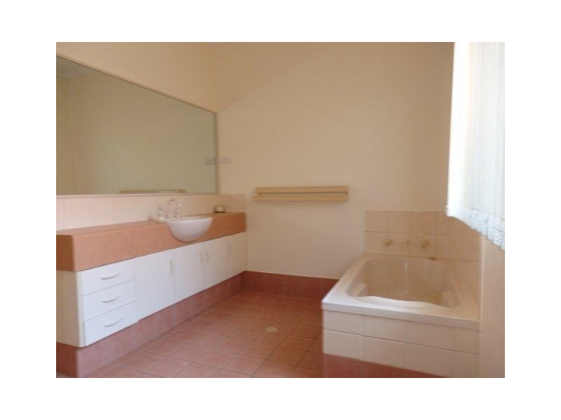 5 Bilby Way, Djugun WA 6725