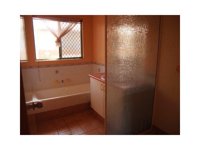 15 Brolga Court, Djugun WA 6725