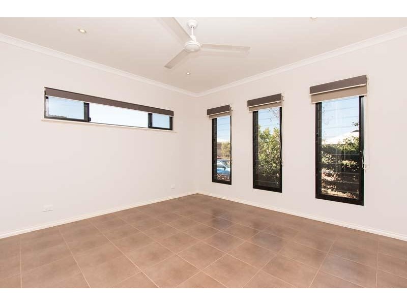 11 Shiosaki Brace, Bilingurr WA 6725