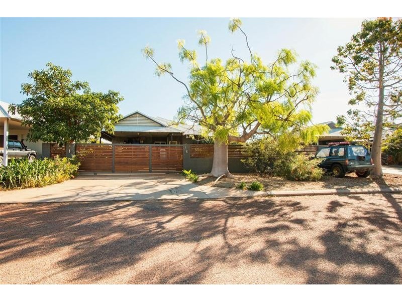 4 Plover Way, Djugun WA 6725