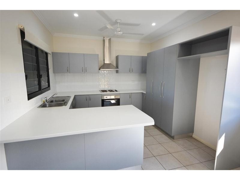 2/18 Bin Sallik Avenue, Cable Beach WA 6726