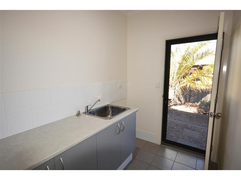 2/18 Bin Sallik Avenue, Cable Beach WA 6726