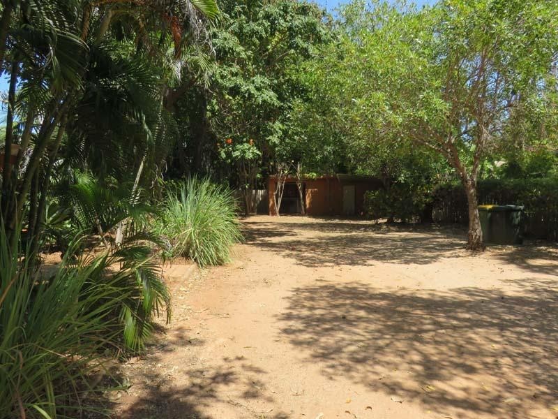 2/12 Robinson Street, Broome WA 6725