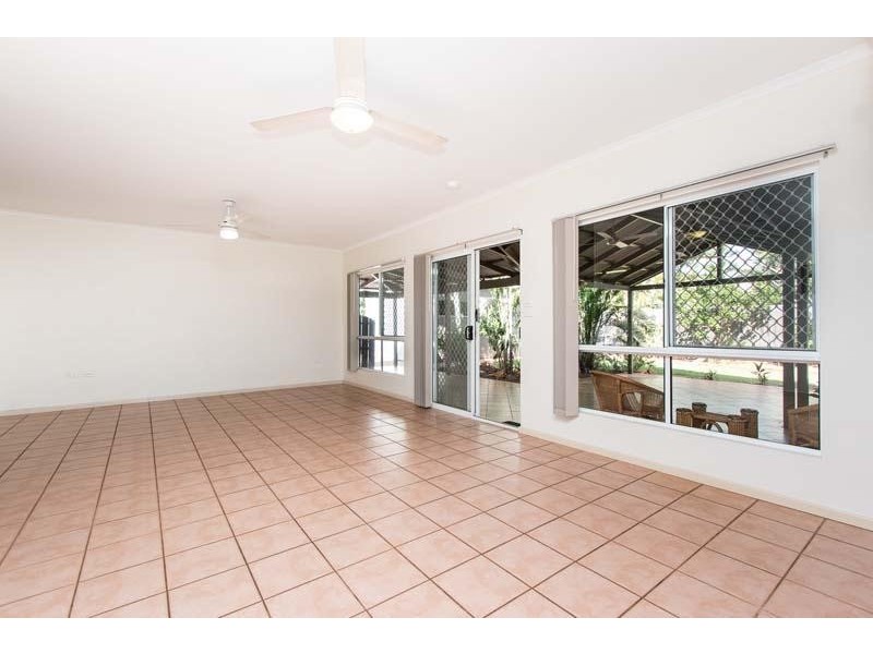 13 De Pledge Way, Cable Beach WA 6726