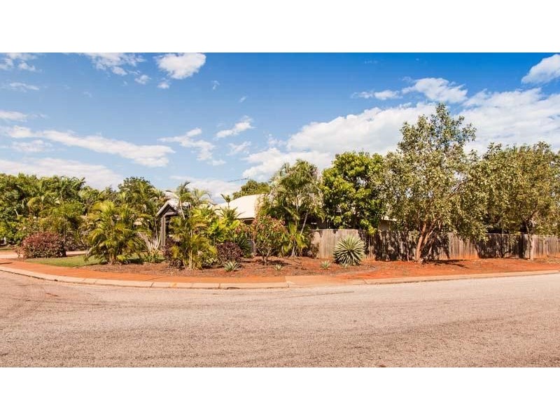 13 De Pledge Way, Cable Beach WA 6726