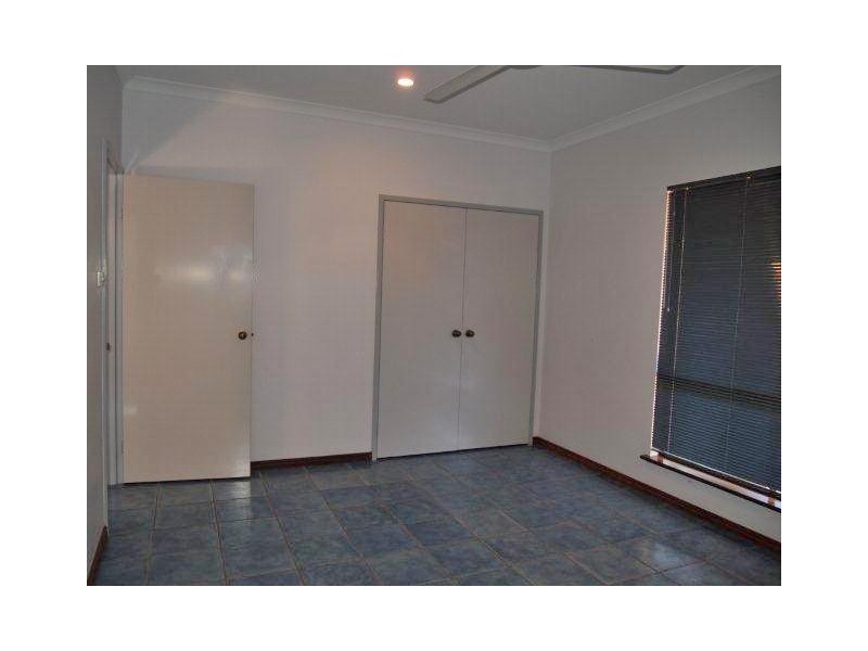 33 Bowerbird Loop, Djugun WA 6725