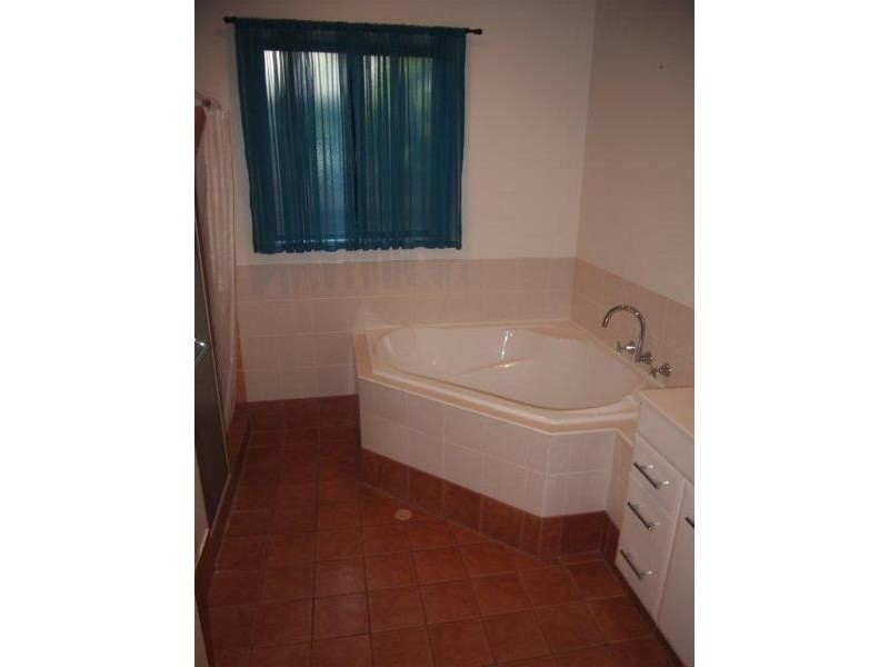 23 Bowerbird Loop, Djugun WA 6725