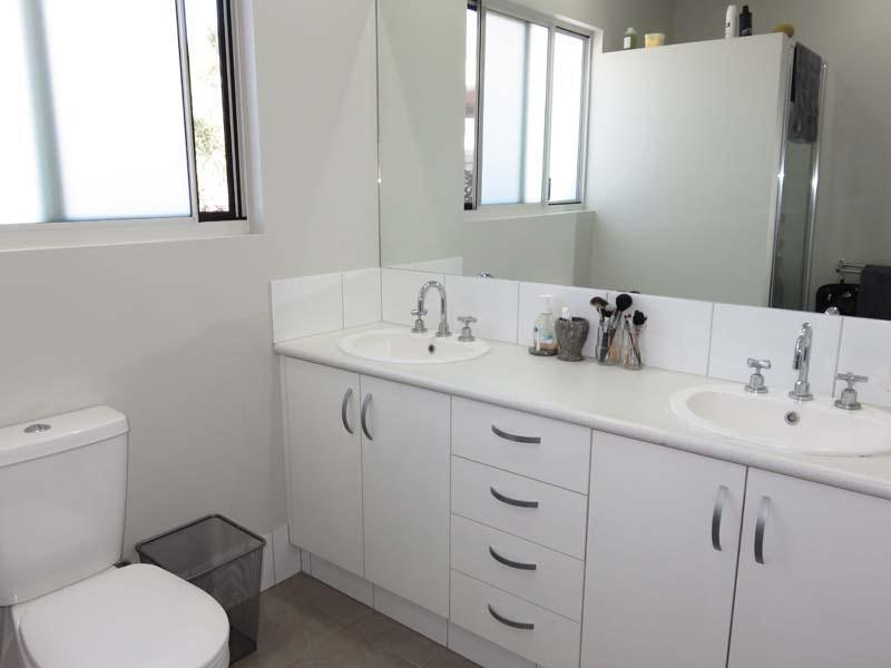 32 Shearwater Crescent, Djugun WA 6725