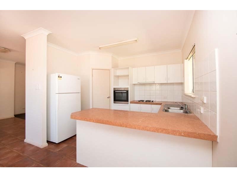 8 Whimbrel Street, Djugun WA 6725