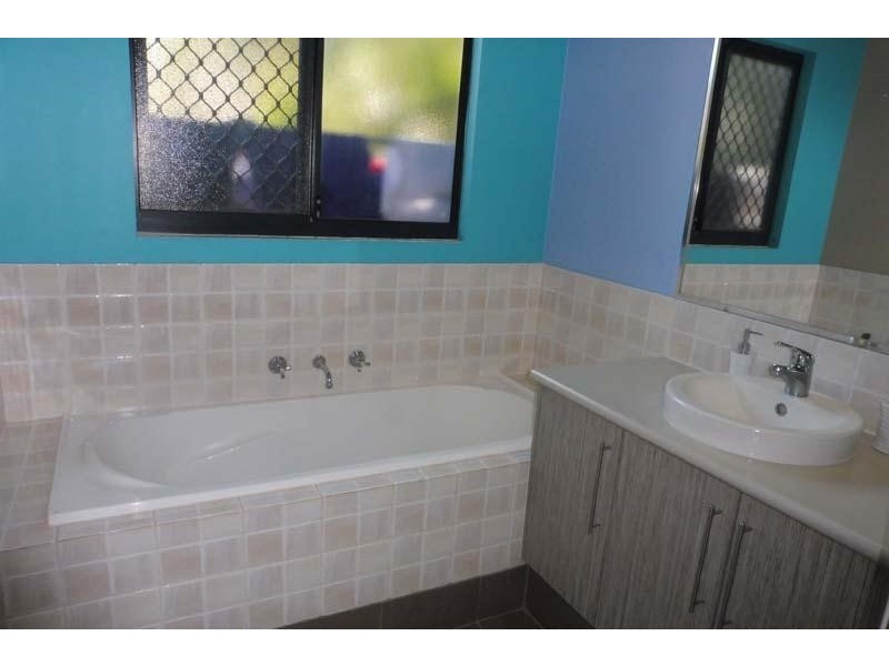 4 Yarri Way, Cable Beach WA 6726