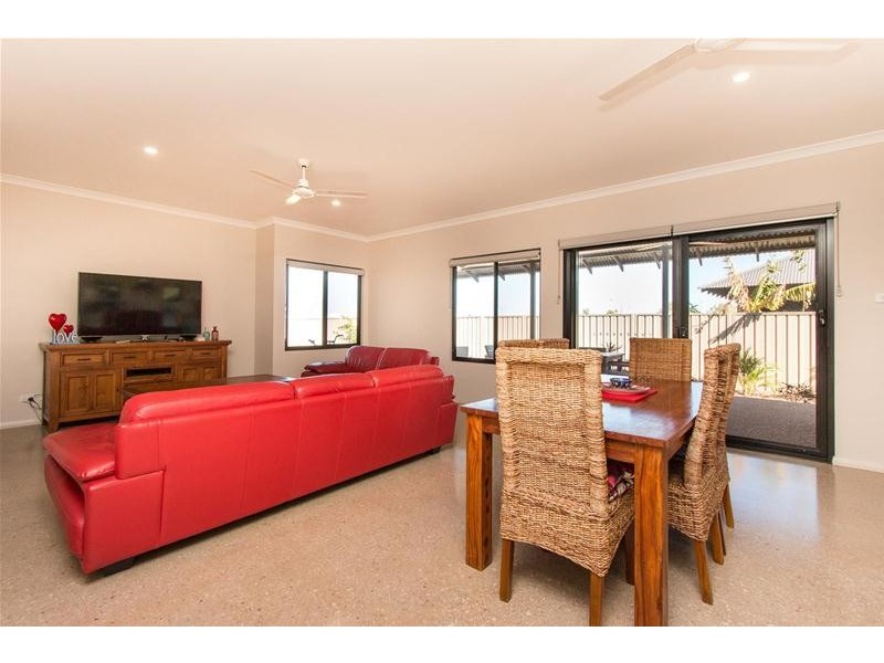 81 Tomarito Crescent, Bilingurr WA 6725