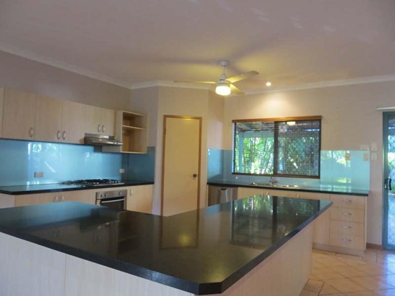 11 Bowerbird Loop, Djugun WA 6725