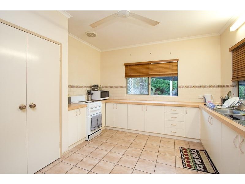 5 Manado Court, Cable Beach WA 6726