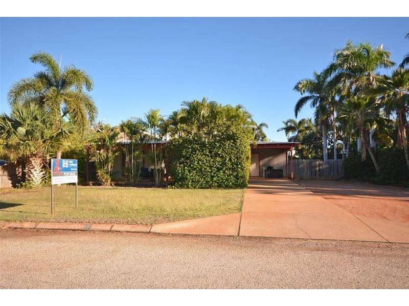 1 Hawkes Place, Cable Beach WA 6726